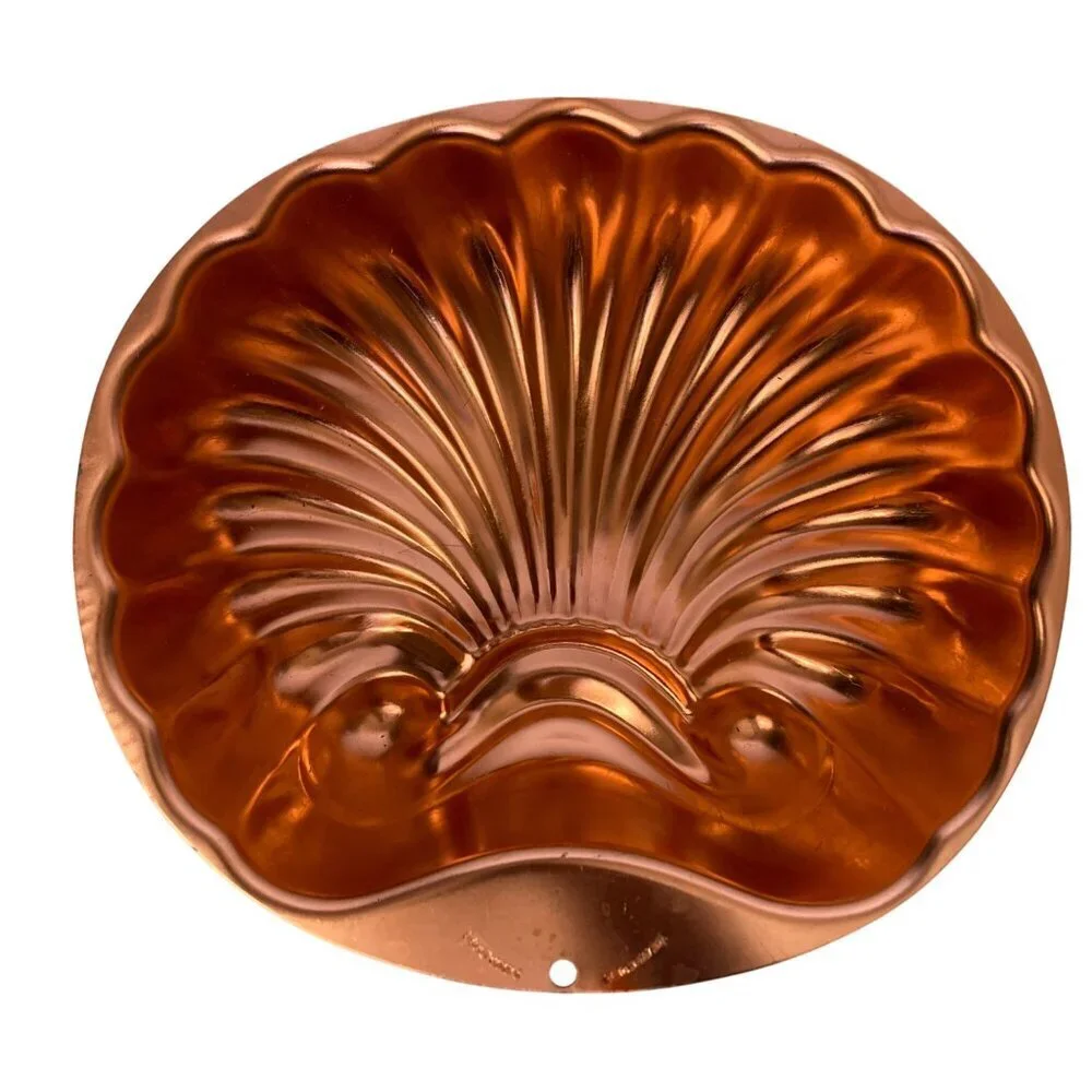 VTG Wear Ever Copper Shell Jello Mold 6 Cup 2980 Farmhouse Coastal Wall Decor